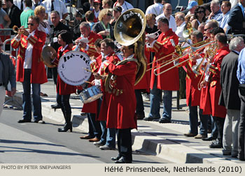 HeHe, Prinsenbeek, Netherlands 2010 Bloemencorso Zundert Photo