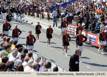 Scheepjeswol Harmonie, Veenendaal, Netherlands 2010 Bloemencorso Zundert Photo