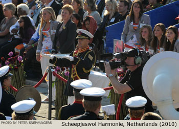 Scheepjeswol Harmonie, Veenendaal, Netherlands 2010 Bloemencorso Zundert Photo