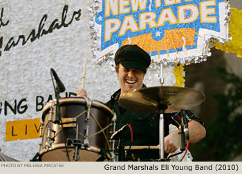 Grand Marshals Eli Young Band 2010 Comerica Bank New Years Parade Picture