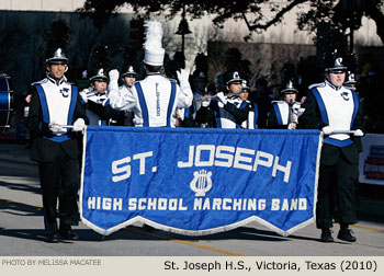 St. Joseph High School Band Victoria Texas 2010 Comerica Bank New Years Parade Picture