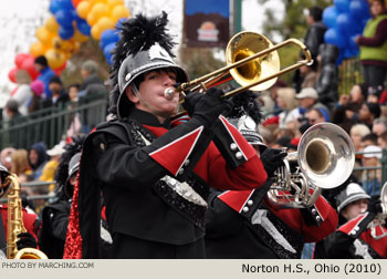 Norton High School Marching Band 2010/2011 Fiesta Bowl Parade