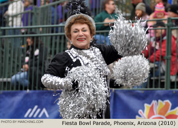 Sun City Poms 2010/2011 Fiesta Bowl Parade