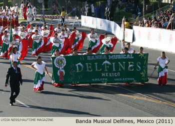 Banda Musical Delfines Marching Band 2011 Rose Parade