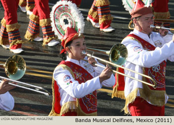 Banda Musical Delfines Marching Band 2011 Rose Parade