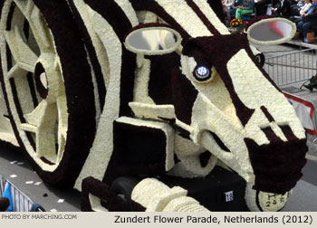 Holy Cow 2012 Bloemencorso Zundert Photo