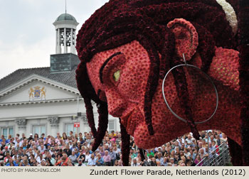 Pin-up Girl 2012 Bloemencorso Zundert Photo