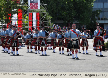 Clan Macleay Pipe Band 2013 Grand Floral Parade Photo