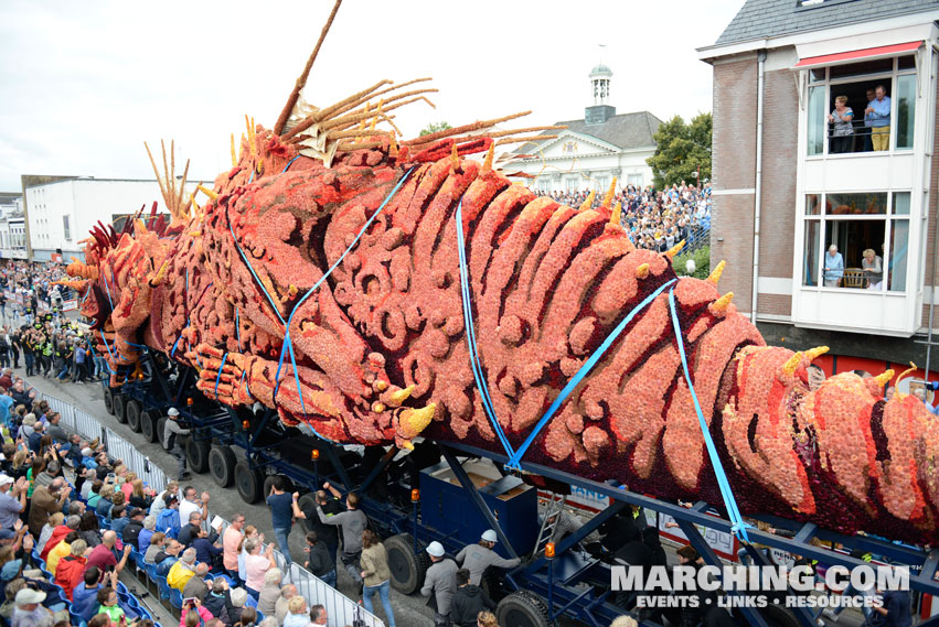 Dangerous Cargo by Buurtschap Tiggelaar - 2016 Corso Zundert