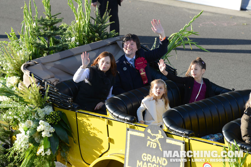 Grand Marshal Ken Burns - 2016 Rose Parade Float Picture